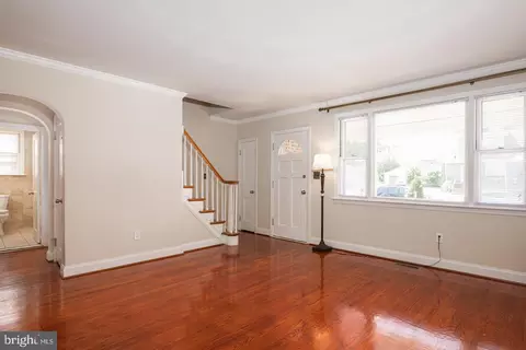 Living - 6712 Duluth Ave, Baltimore, MD 21222 photo 2 of 5