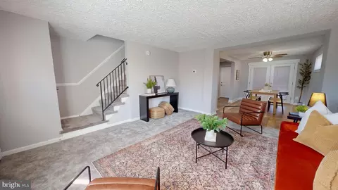Living - 5922 Theodore Ave, Baltimore, MD 21214 photo 3 of 4