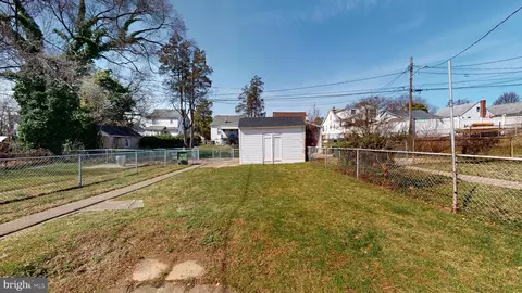 Exterior - 5922 Theodore Ave, Baltimore, MD 21214 photo 3 of 4