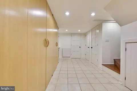 Entry Way - 105 E Montgomery St, Baltimore, MD 21230 photo 5 of 5