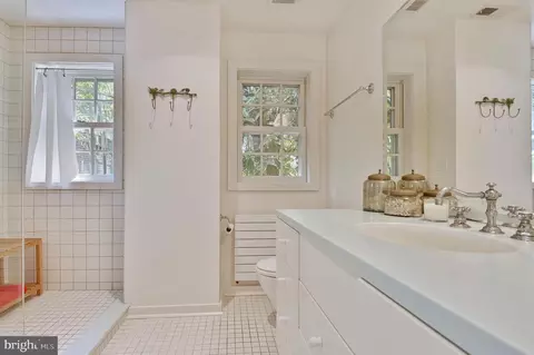 Bath - 105 E Montgomery St, Baltimore, MD 21230 photo 1 of 3
