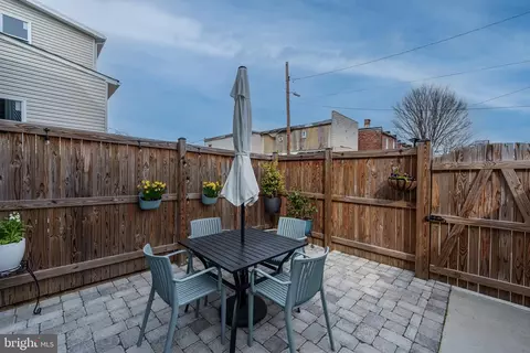 Exterior - 3425 Chestnut Ave, Baltimore, MD 21211 photo 9 of 11
