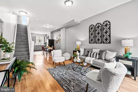 615 N Belnord Ave, Baltimore, MD 21205