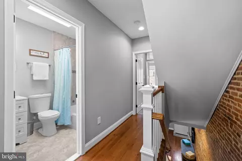 Entry Way - 222 S Bouldin St S, Baltimore, MD 21224 photo 2 of 2