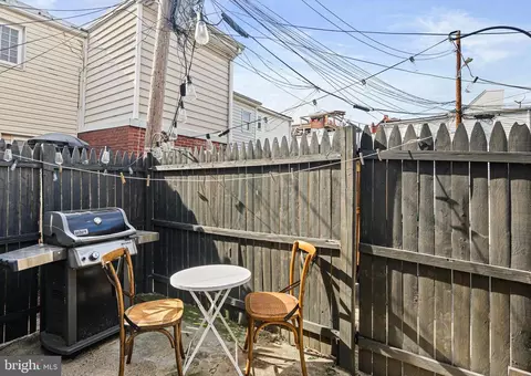 Exterior - 10 E Gittings St, Baltimore, MD 21230 photo 1 of 5