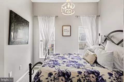 Bedroom - 10 E Gittings St, Baltimore, MD 21230 photo 4 of 4