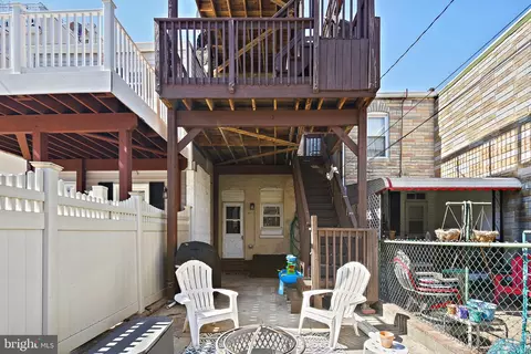 Exterior - 1211 Hull St, Baltimore, MD 21230 photo 4 of 9