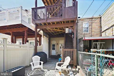 Exterior - 1211 Hull St, Baltimore, MD 21230 photo 5 of 9