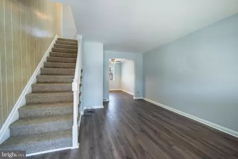 Entry Way - 6310 Brown Ave, Baltimore, MD 21224 photo 1 of 5