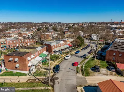 View/Area - 6310 Brown Ave, Baltimore, MD 21224 photo 3 of 4