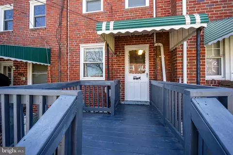 Exterior - 6310 Brown Ave, Baltimore, MD 21224 photo 6 of 10
