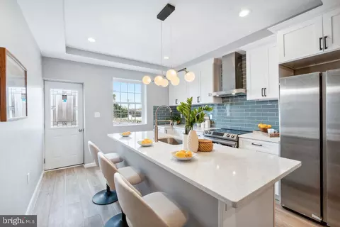Kitchen - 1313 Weldon Ave, Baltimore, MD 21211 photo 1 of 6