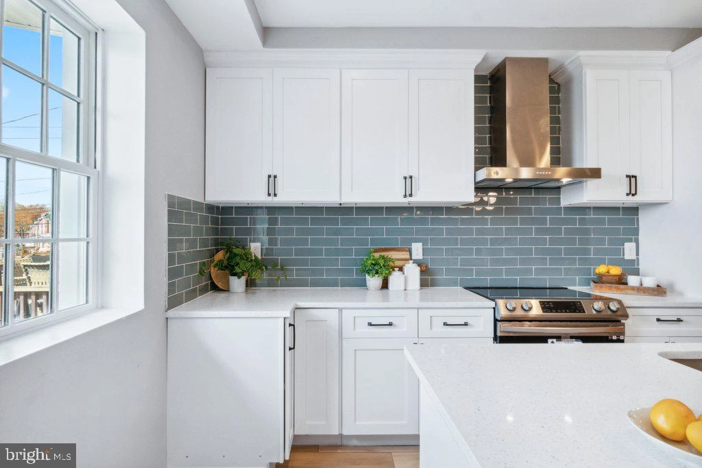 Kitchen - 1313 Weldon Ave, Baltimore, MD 21211 photo 3 of 6