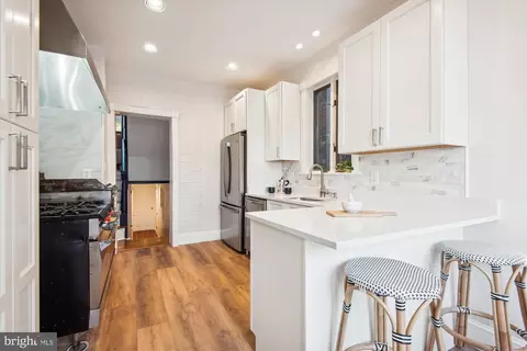 Kitchen - 814 William St, Baltimore, MD 21230 photo 3 of 6