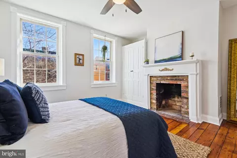Bedroom - 814 William St, Baltimore, MD 21230 photo 1 of 4