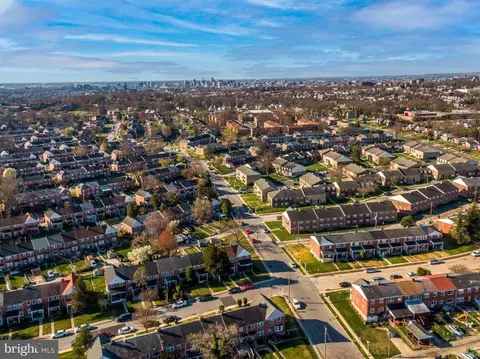 View/Area - 1305 Silverthorne Rd, Baltimore, MD 21239 photo 5 of 8