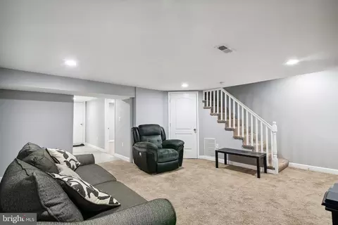 Living - 1305 Silverthorne Rd, Baltimore, MD 21239 photo 6 of 6