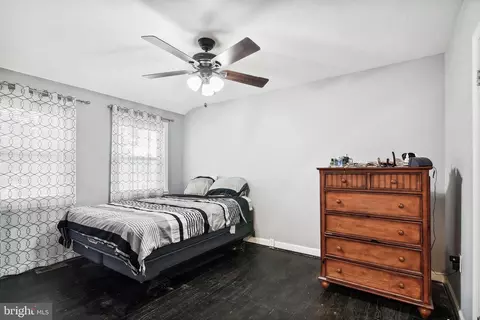 Bedroom - 1305 Silverthorne Rd, Baltimore, MD 21239 photo 1 of 2