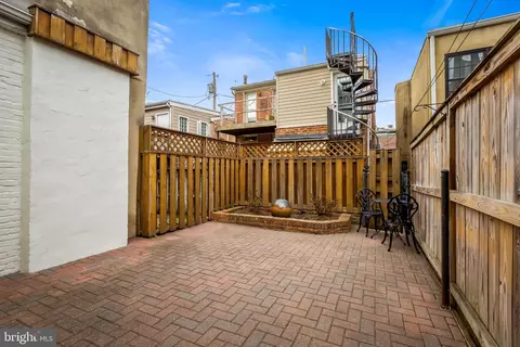 Exterior - 218 Warren Ave, Baltimore, MD 21230 photo 3 of 11