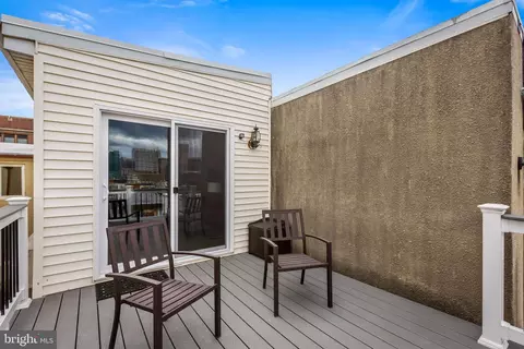 Exterior - 218 Warren Ave, Baltimore, MD 21230 photo 8 of 11