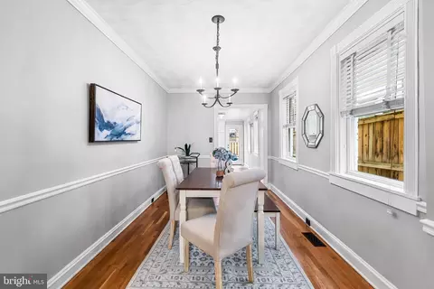 Dining - 218 Warren Ave, Baltimore, MD 21230 photo 1 of 2