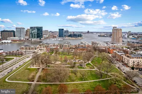 View/Area - 218 Warren Ave, Baltimore, MD 21230 photo 10 of 14