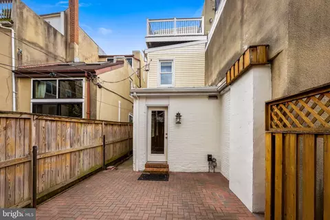 Exterior - 218 Warren Ave, Baltimore, MD 21230 photo 5 of 11