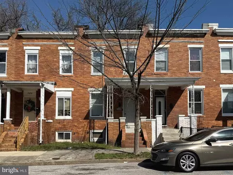 2638 E Chase St, Baltimore, MD 21213