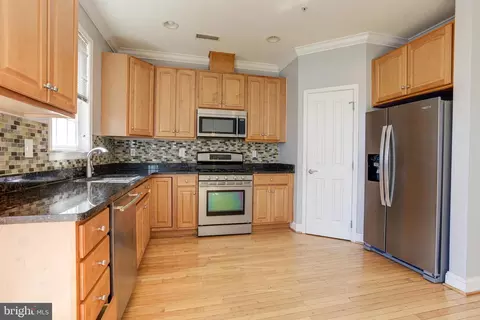 Kitchen - 831 12 Mchenry St, Baltimore, MD 21230 photo 3 of 6