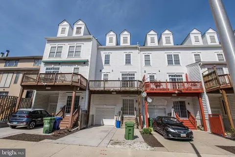 Exterior - 831 12 Mchenry St, Baltimore, MD 21230 photo 11 of 17
