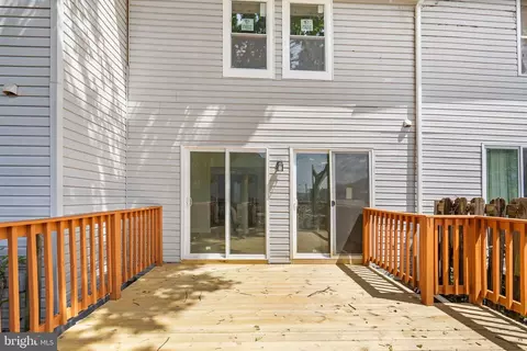 Exterior - 4315 Davis Ave, Baltimore, MD 21229 photo 3 of 4