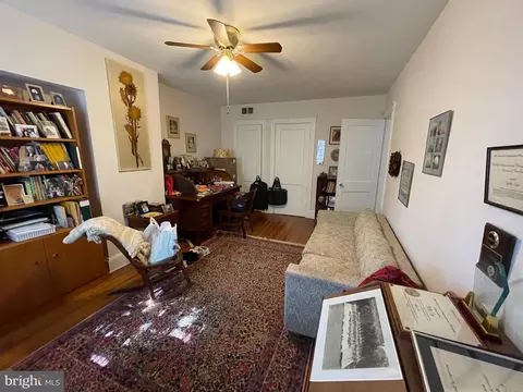 Living - 232 E University Pkwy, Baltimore, MD 21218 photo 10 of 15