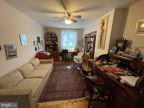 Living - 232 E University Pkwy, Baltimore, MD 21218 photo 11 of 15