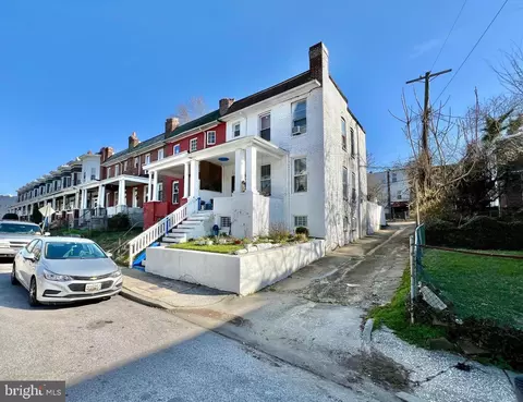 2929 Ellicott Dr, Baltimore, MD 21216