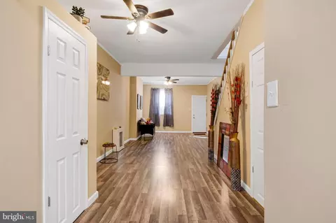 Entry Way - 3716 E Pratt St, Baltimore, MD 21224 photo 12 of 25