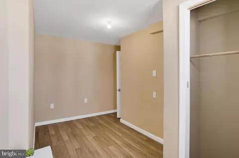Entry Way - 3716 E Pratt St, Baltimore, MD 21224 photo 24 of 25