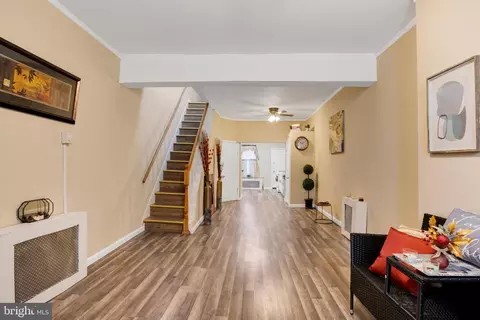 Entry Way - 3716 E Pratt St, Baltimore, MD 21224 photo 11 of 25