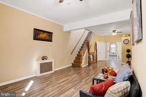 Entry Way - 3716 E Pratt St, Baltimore, MD 21224 photo 3 of 25