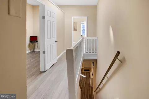 Entry Way - 3716 E Pratt St, Baltimore, MD 21224 photo 19 of 25