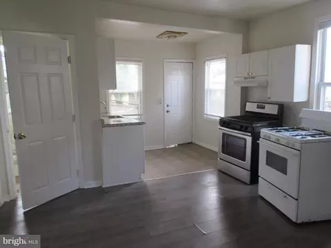 Kitchen - 3805 Chatham Rd, Baltimore, MD 21215 photo 2 of 5