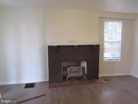 Living - 3805 Chatham Rd, Baltimore, MD 21215 photo 2 of 2