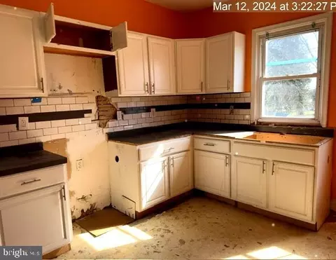 Kitchen - 4411 Glenarm Ave, Baltimore, MD 21206 photo 1 of 1