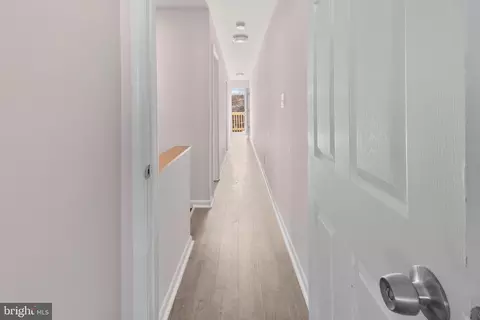 Entry Way - 539 Gold St, Baltimore, MD 21217 photo 6 of 6