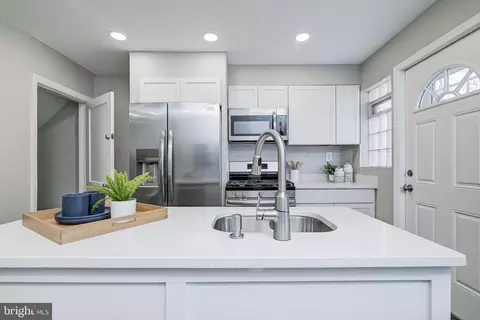 Kitchen - 3374 Dulany St, Baltimore, MD 21229 photo 2 of 5