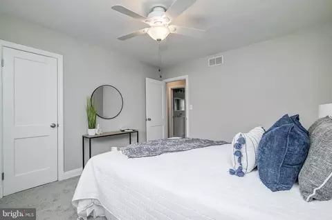 Bedroom - 3374 Dulany St, Baltimore, MD 21229 photo 4 of 4