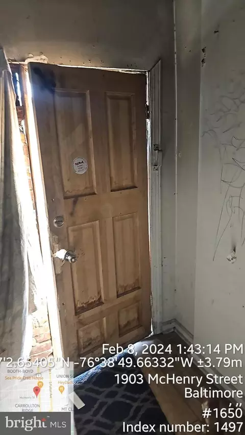 Entry Way - 1903 Mchenry St, Baltimore, MD 21223 photo 6 of 8