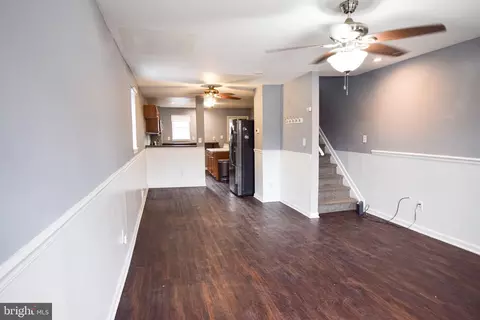 Entry Way - 2106 E Lafayette Ave, Baltimore, MD 21213 photo 2 of 16