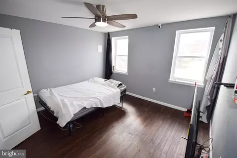 Bedroom - 2106 E Lafayette Ave, Baltimore, MD 21213 photo 2 of 3