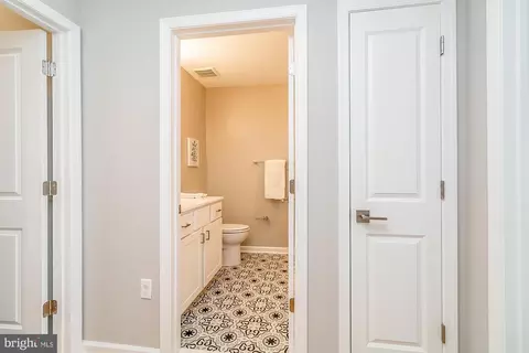 1709 E Preston St, Baltimore, MD 21213 photo 15