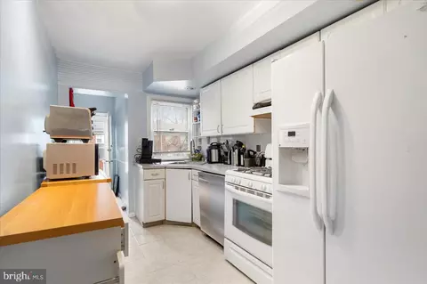 Kitchen - 1619 Shadyside Rd, Baltimore, MD 21218 photo 1 of 3